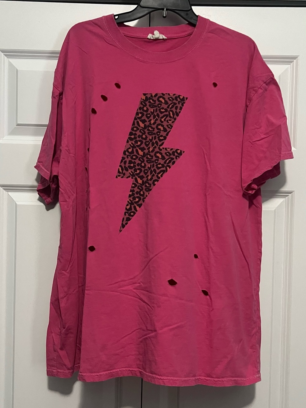 Easel Oversized Distressed Graphic Tee